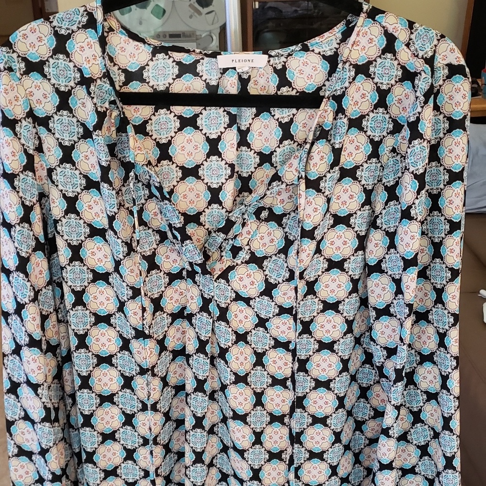 Women's blouse